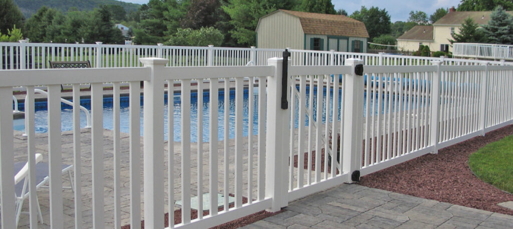 10 Creative Pool Fencing Ideas That Combine Safety and Style